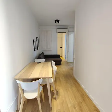 Cozy In Gracia Apartment Barcelona