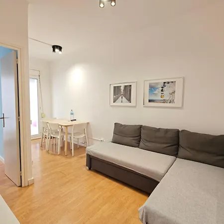 Cozy In Gracia Appartamento