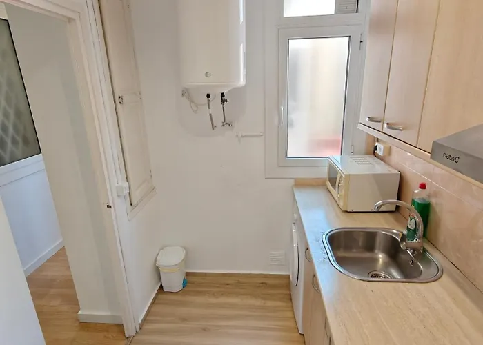 Appartamento Cozy In Gracia Barcellona