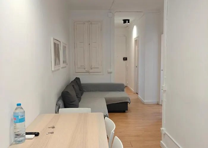 Appartamento Cozy In Gracia Barcellona